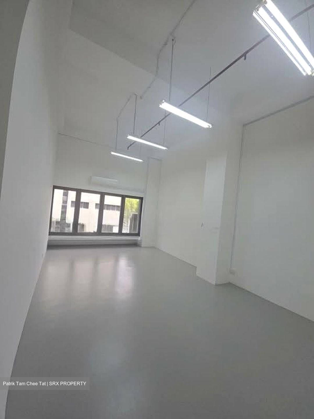 Sindo Industrial Building (D13), Factory #596865581